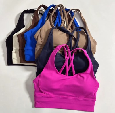 Топ спортивный StrongHold - купить в Караозеке